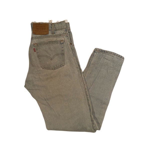 Vintage 90s Levi 550s